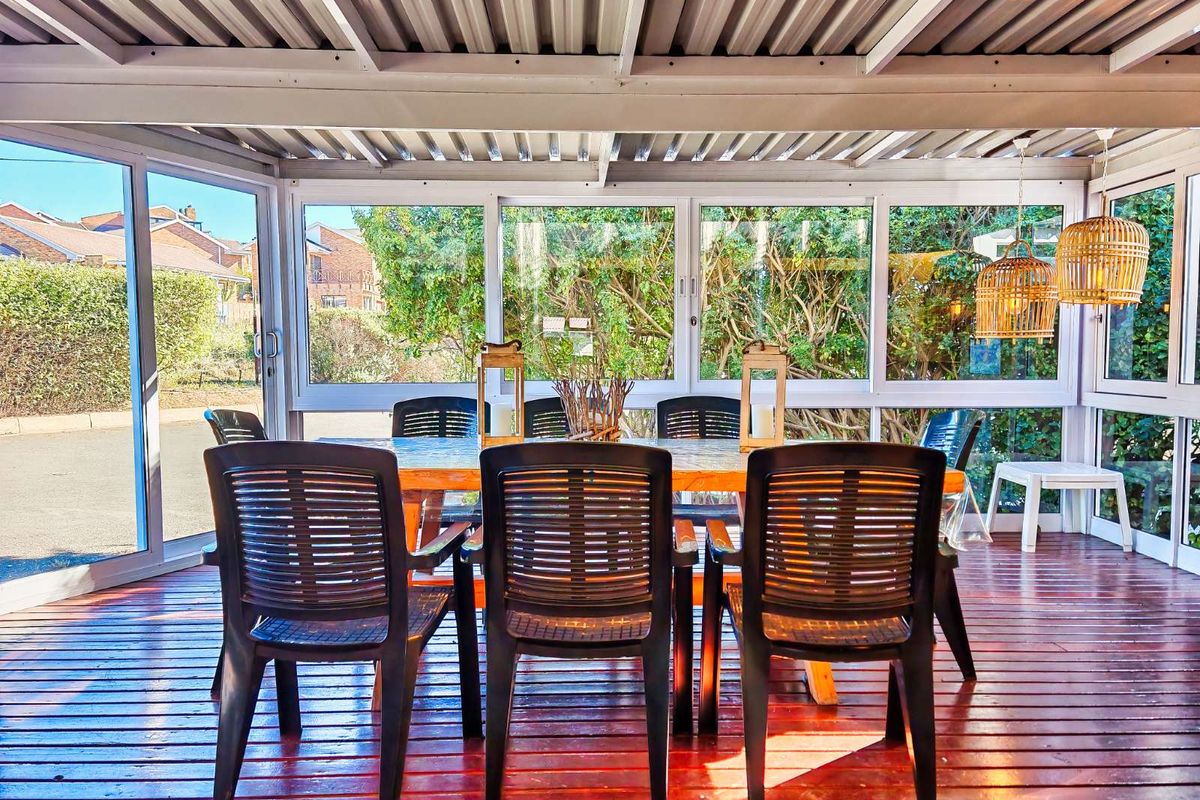 House For Sale in Hartenbos Central - Photo 4