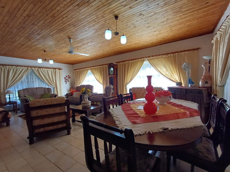 House For Sale in Orkney Central - Photo 3