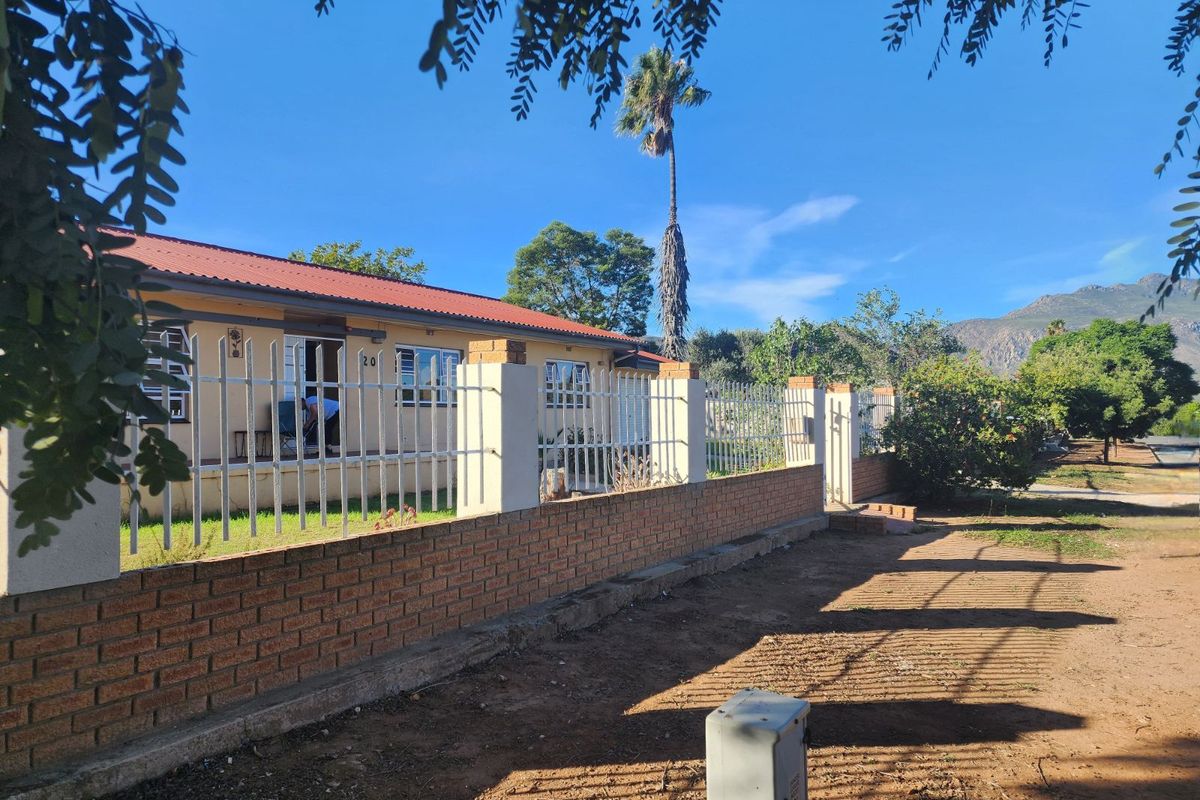 House For Sale in Ashton Central - Photo 2