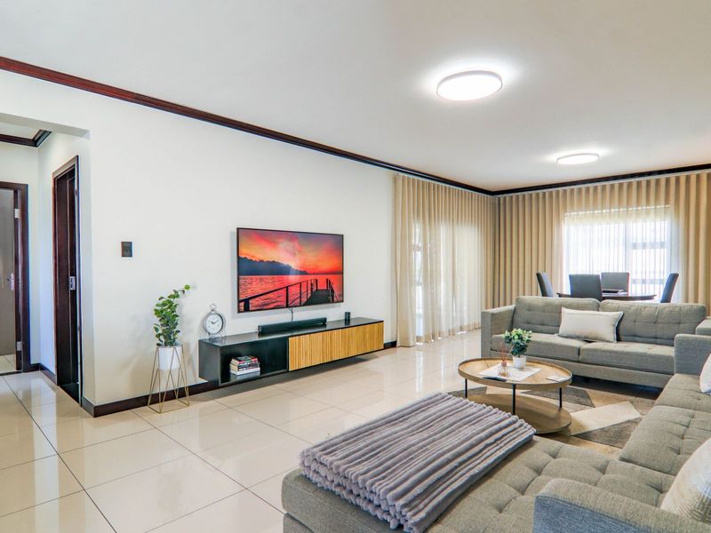 Apartment For Sale in Carlswald - Photo 3