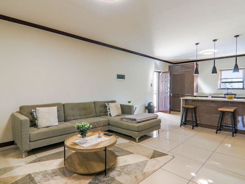 Apartment For Sale in Carlswald - Photo 5