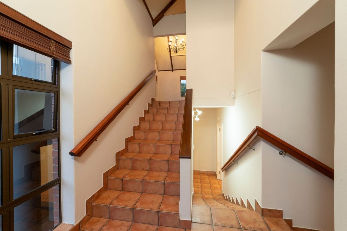 House For Sale in Herolds Bay - Photo 3