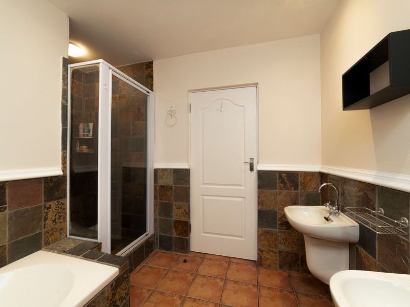 House For Sale in Herolds Bay - Photo 6