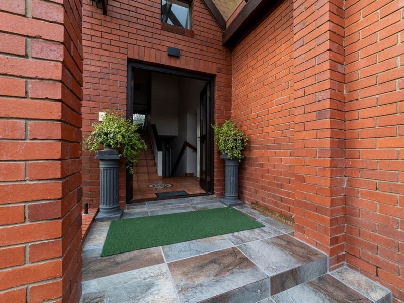 House For Sale in Herolds Bay - Photo 2