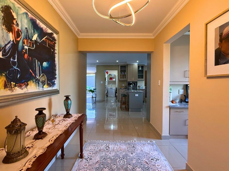 House For Sale in Pearly Beach - Photo 4