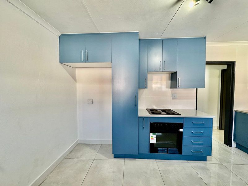 House For Sale in Secunda Central - Photo 4