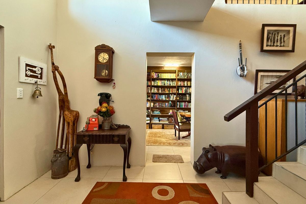 House For Sale in Franskraal - Photo 4