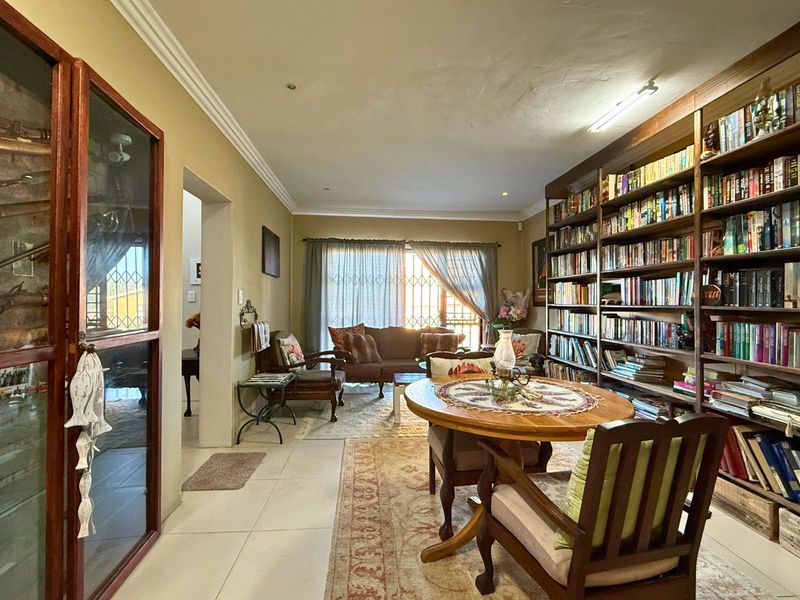 House For Sale in Franskraal - Photo 6