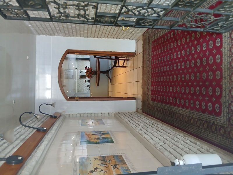 House For Sale in Pretoria North - Photo 2