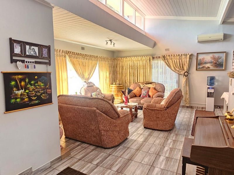 House For Sale in Hadison Park - Photo 4