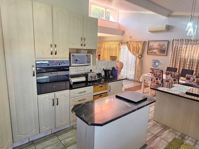 House For Sale in Hadison Park - Photo 10