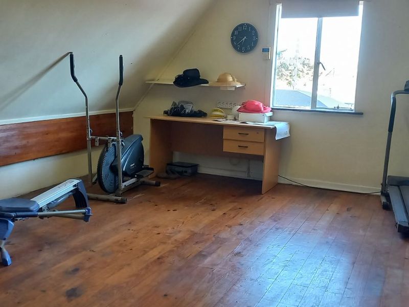 House For Sale in Bluewater Bay - Photo 8