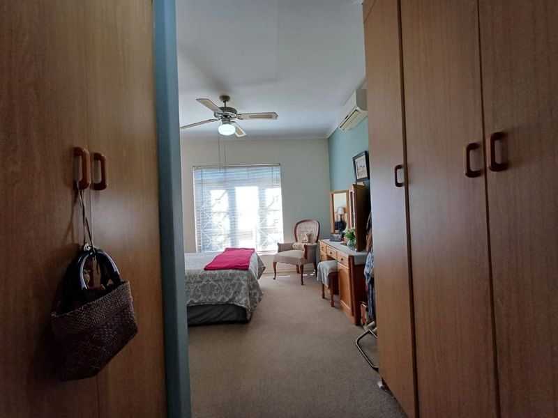 Townhouse For Sale in Flamwood - Photo 9