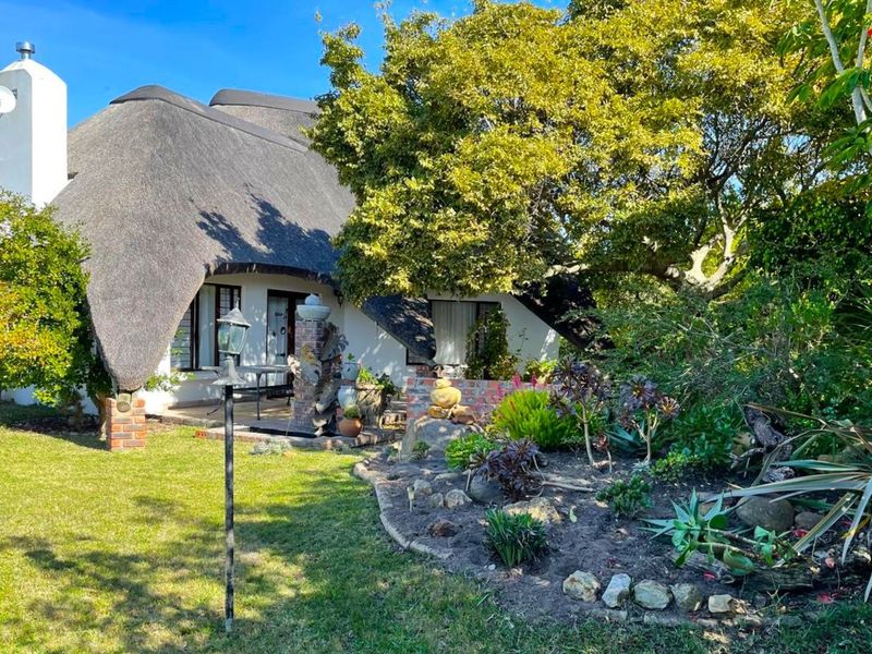 House For Sale in The Island - Photo 4