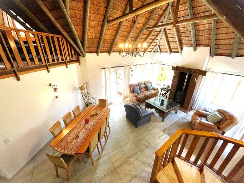 House For Sale in The Island - Photo 8