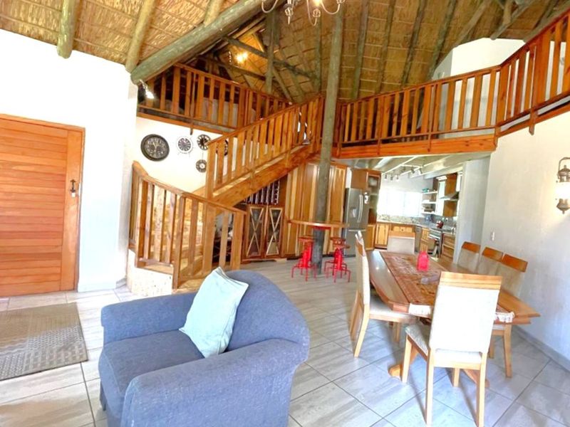 House For Sale in The Island - Photo 7