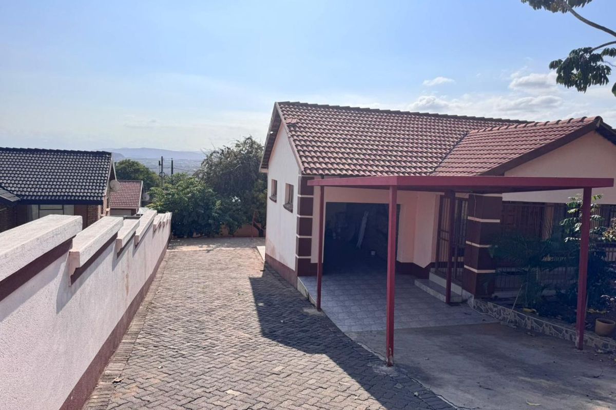 House For Sale in Leopards Bush - Photo 2