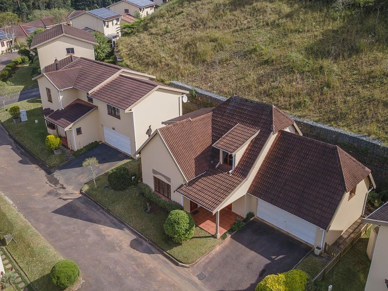 Townhouse For Sale in Gillitts - Photo 8