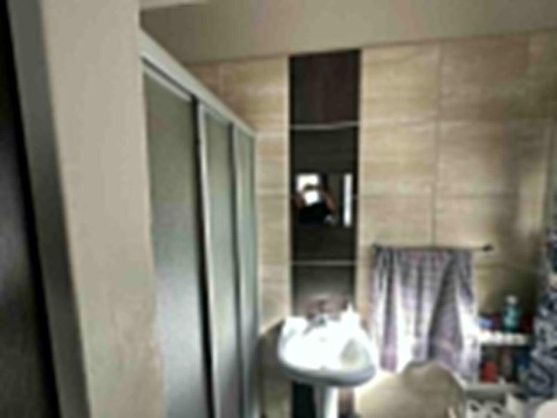 Townhouse For Sale in Terra Nova - Photo 10