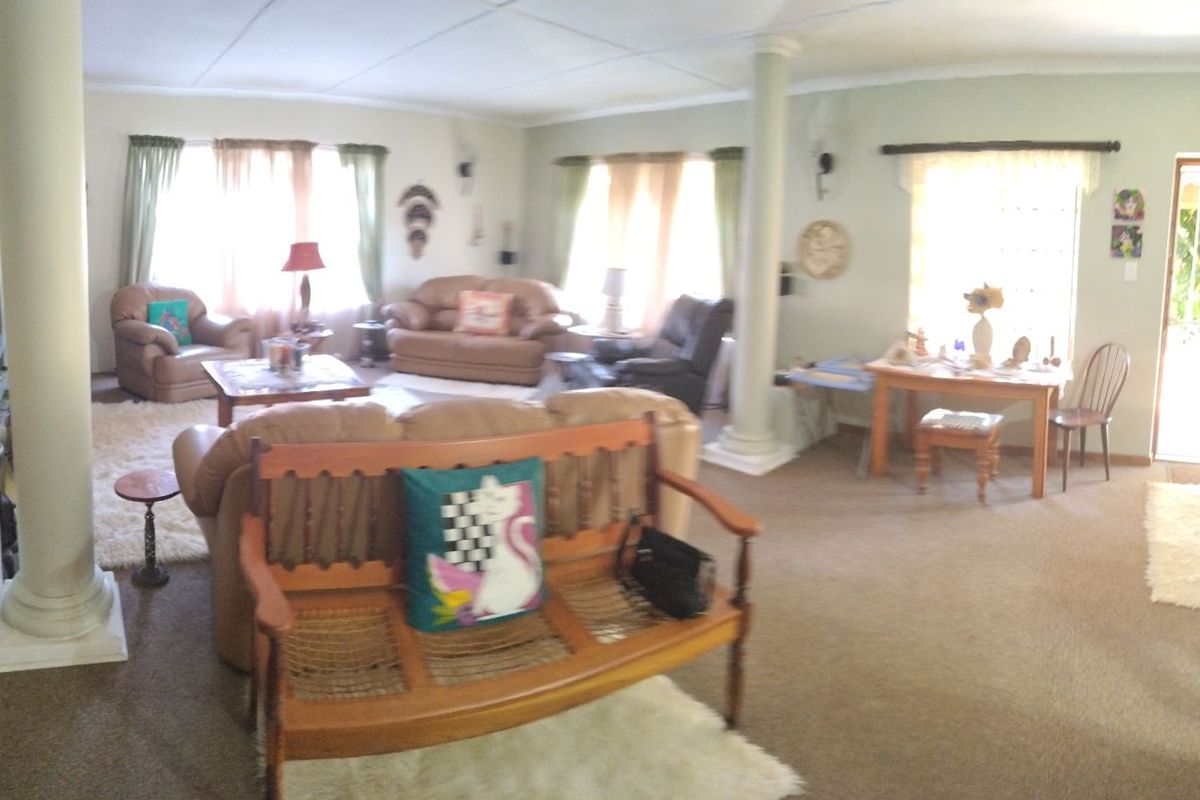 House For Sale in Noorsekloof - Photo 2