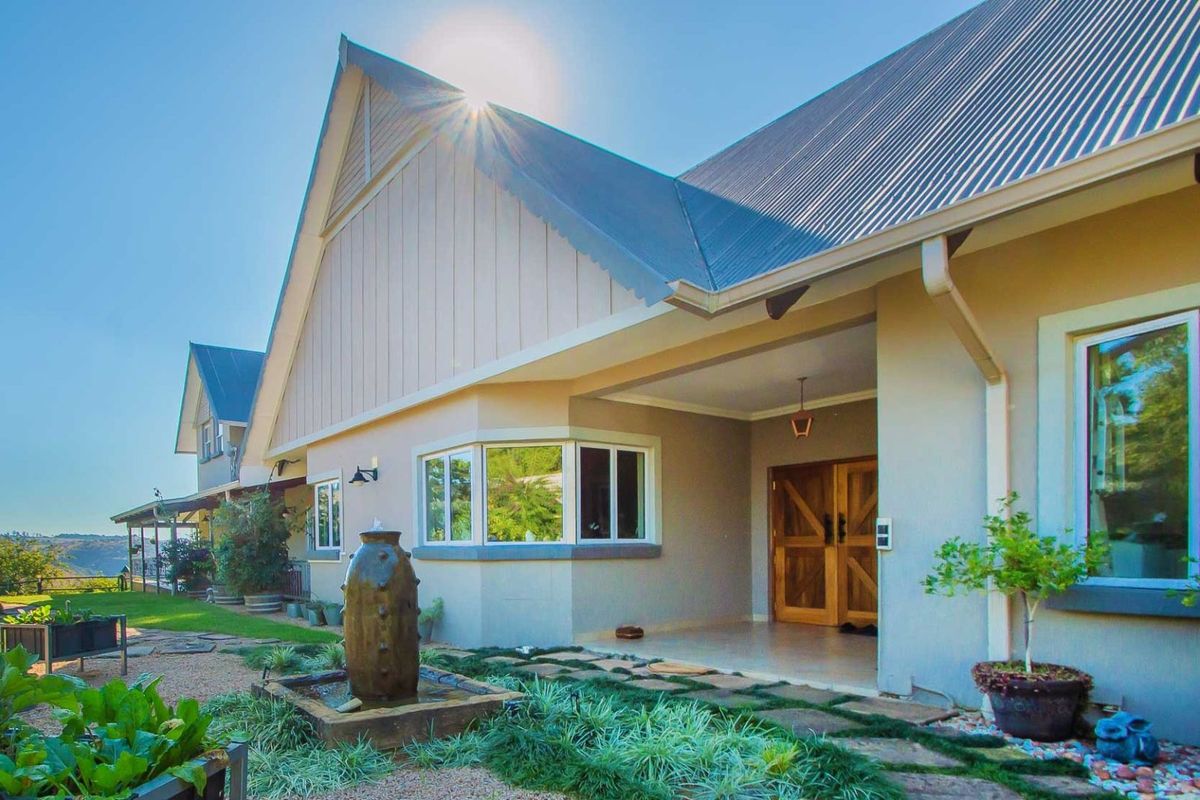 House For Sale in Chancliff AH - Photo 2