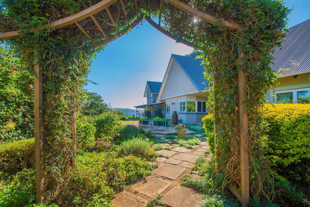 House For Sale in Chancliff AH - Photo 4