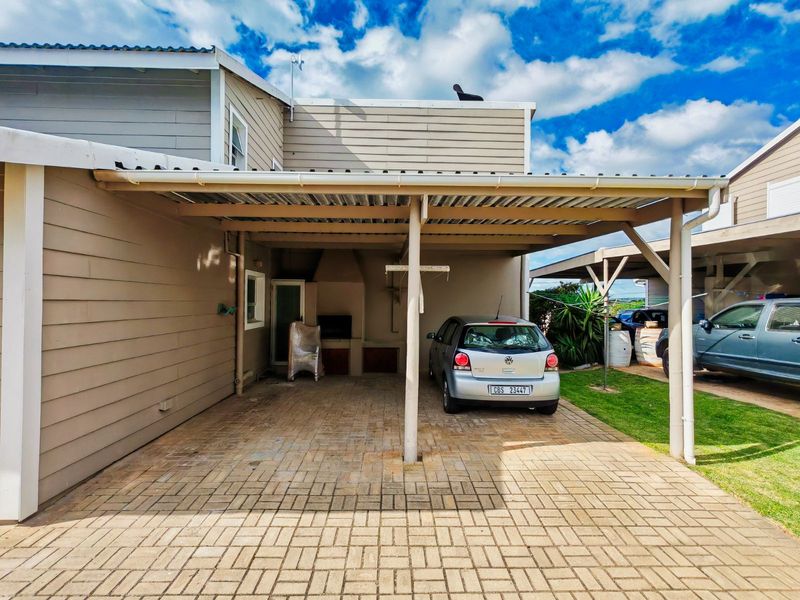 Townhouse For Sale in Hartenbos Central - Photo 8