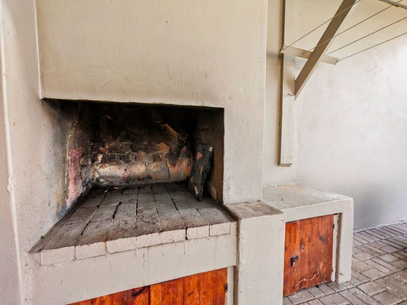 Townhouse For Sale in Hartenbos Central - Photo 6