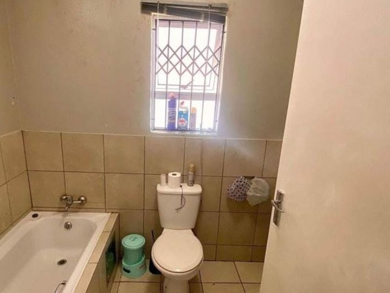 House For Sale in Southern Gateway - Photo 5