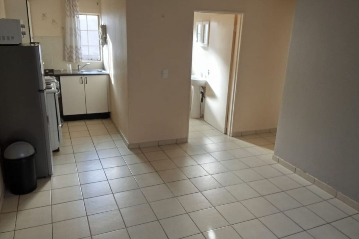 House For Sale in Klipfontein - Photo 2