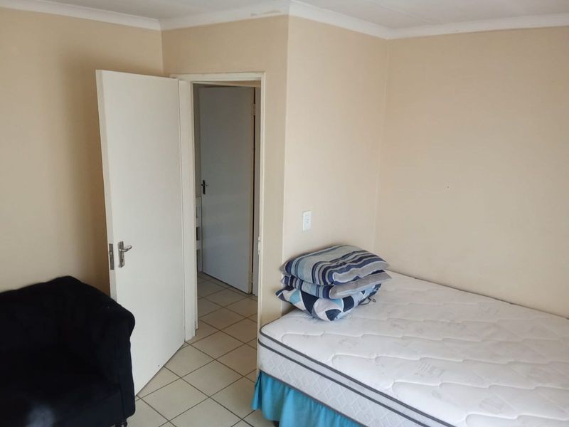 House For Sale in Klipfontein - Photo 6