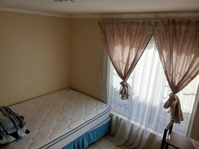 House For Sale in Klipfontein - Photo 10