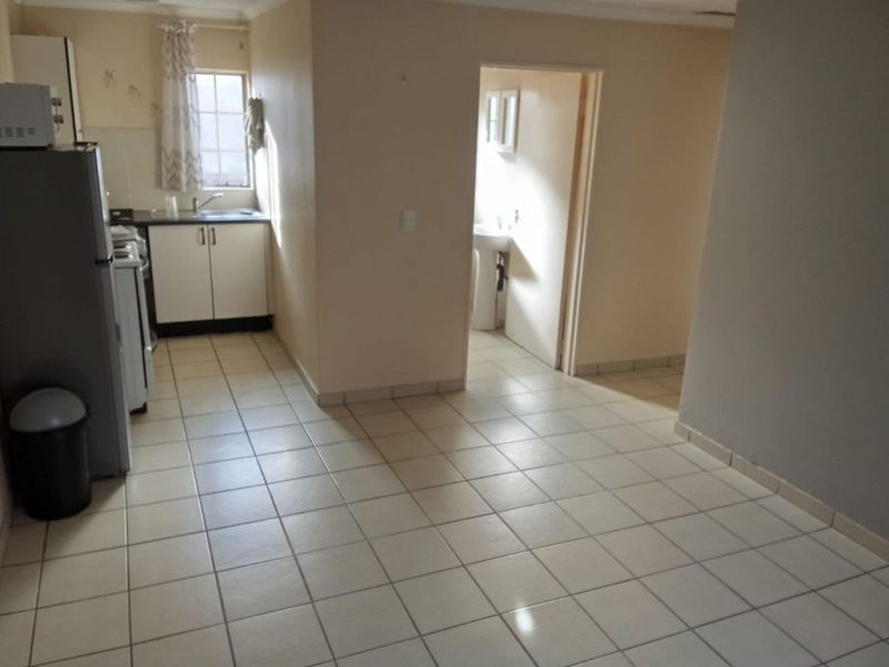 House For Sale in Klipfontein - Photo 2