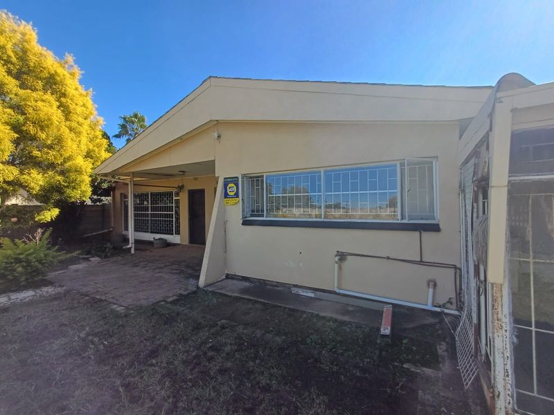 House For Sale in Meiringspark - Photo 2