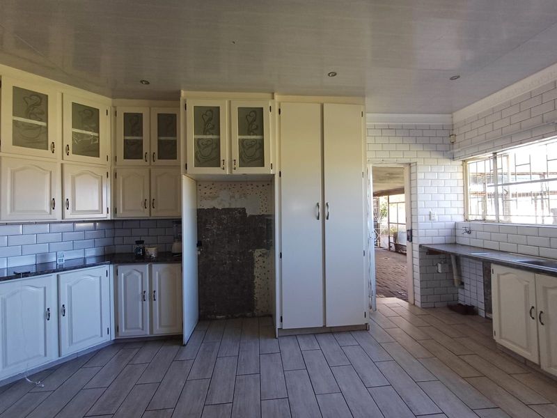 House For Sale in Meiringspark - Photo 5