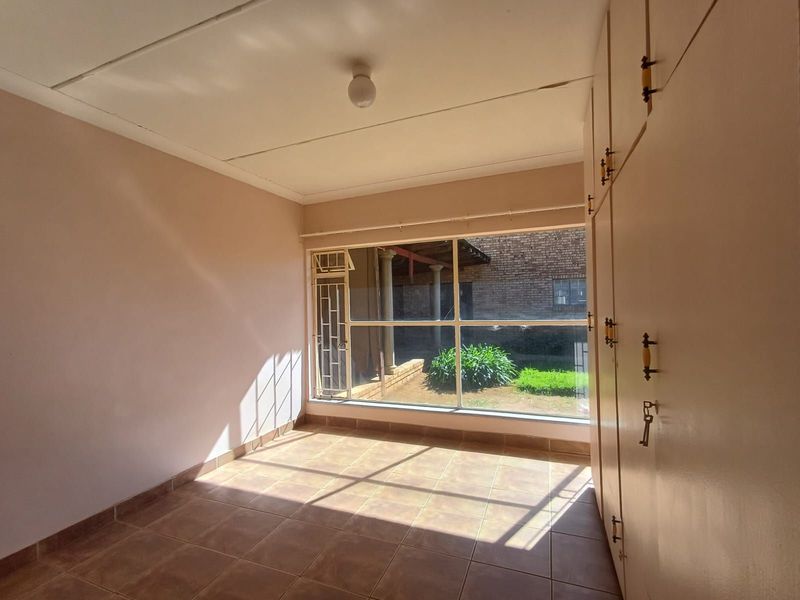 House For Sale in Meiringspark - Photo 10