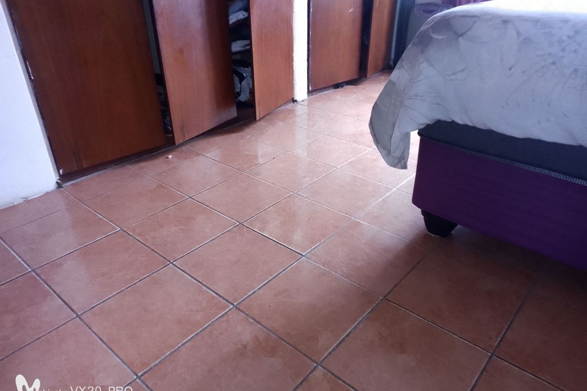 House For Sale in Motherwell - Photo 4