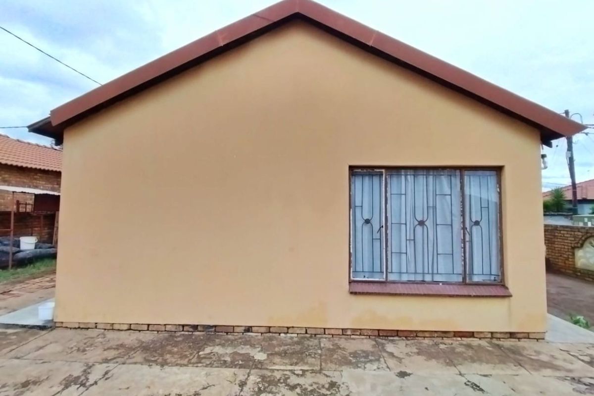 House For Sale in Mamelodi East - Photo 4