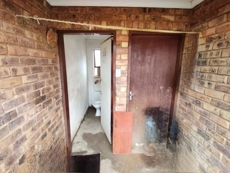 House For Sale in Mamelodi East - Photo 9
