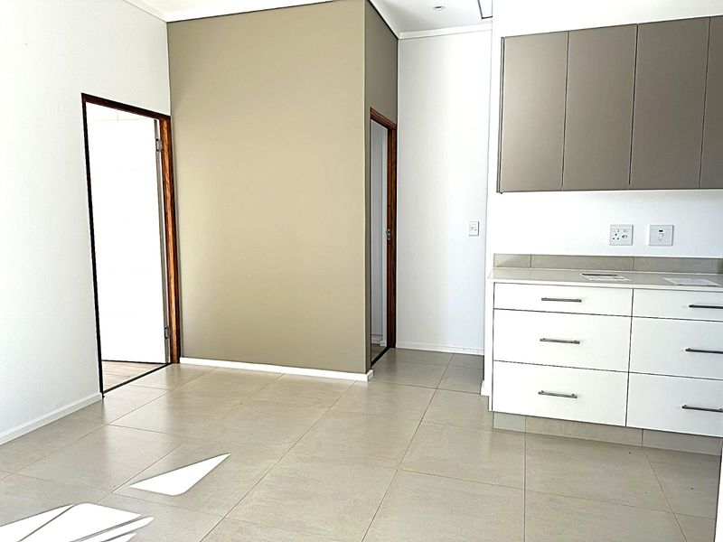 Townhouse For Sale in Hansmoeskraal AH - Photo 7