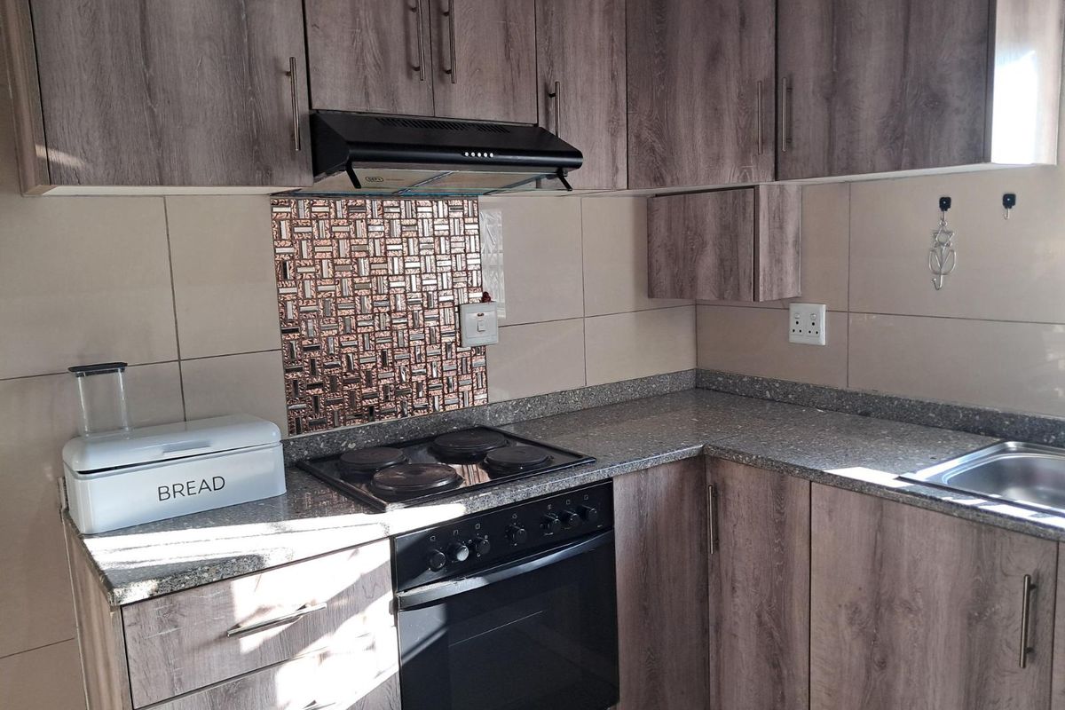 House For Sale in Bayview - Photo 2