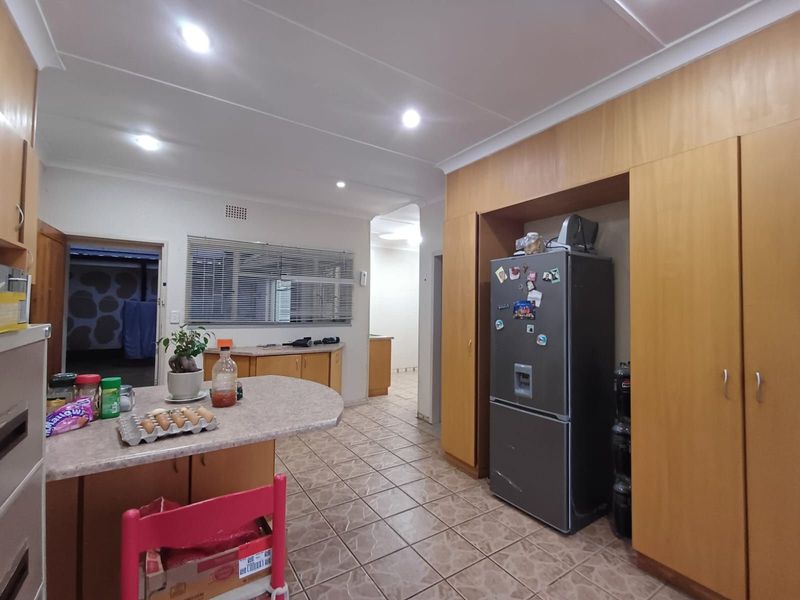 House For Sale in Meiringspark Ext 2 - Photo 6