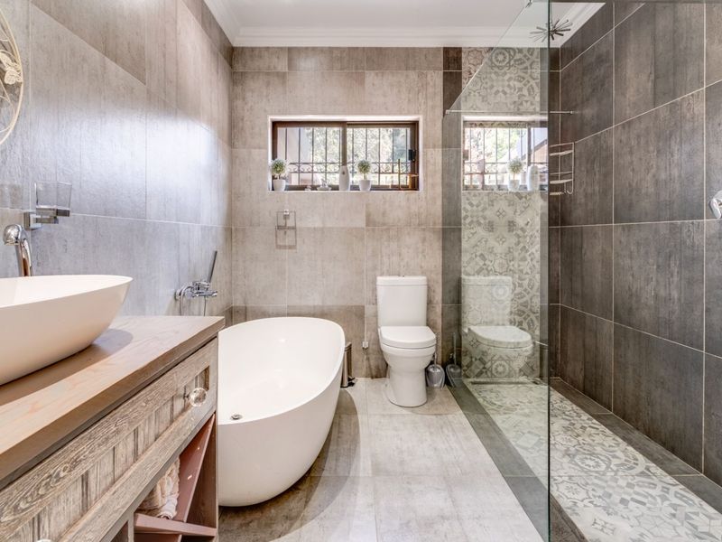 House For Sale in Florida Park - Photo 5