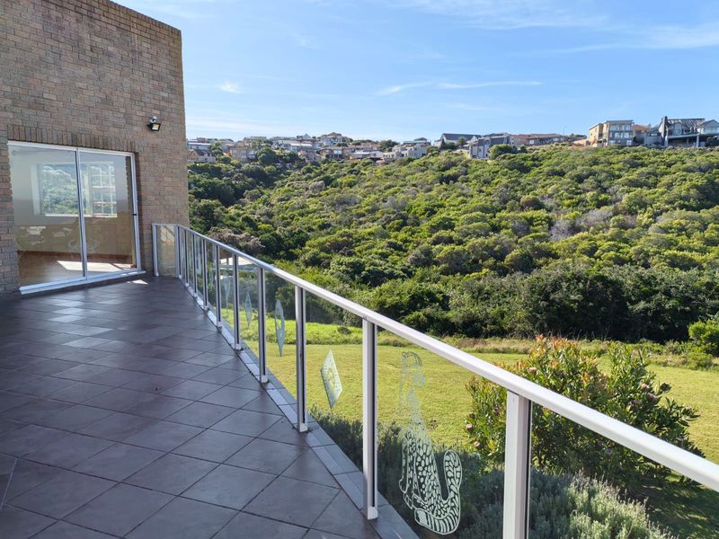 House For Sale in Dana Bay - Photo 6