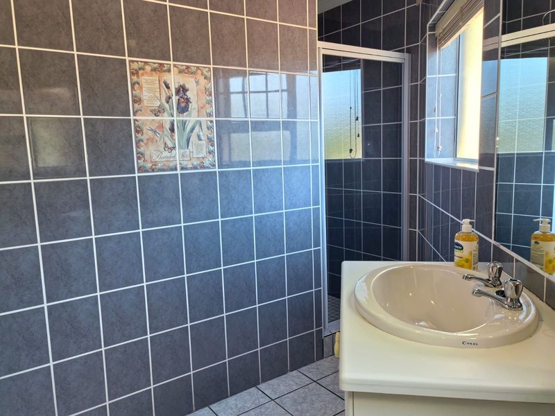 House For Sale in Dana Bay - Photo 9