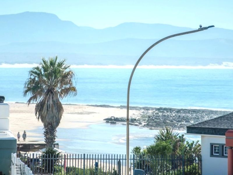 House For Sale in Ferreira Town - Photo 6