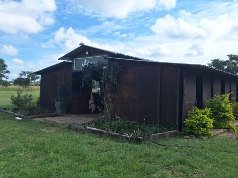 Farm For Sale in Pretoria North - Photo 4