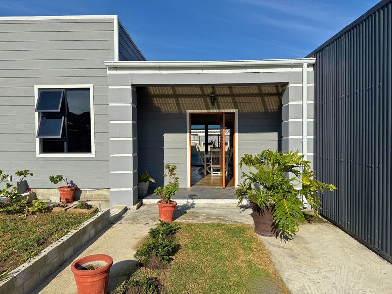 House For Sale in Franskraal - Photo 3