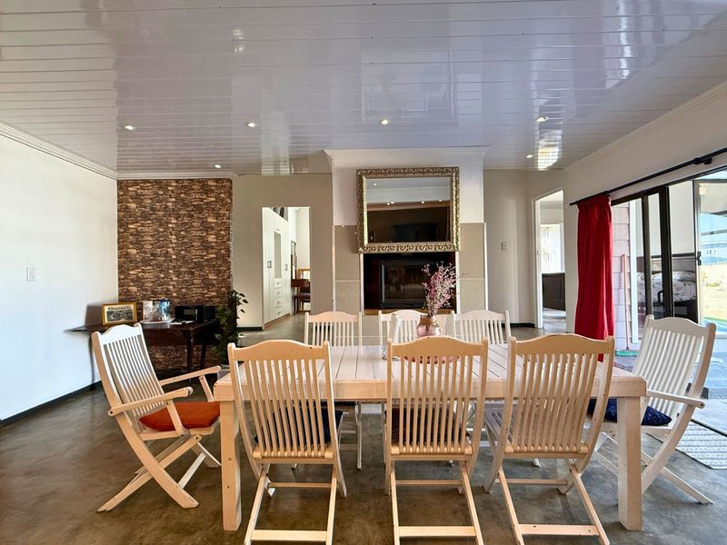 House For Sale in Franskraal - Photo 6