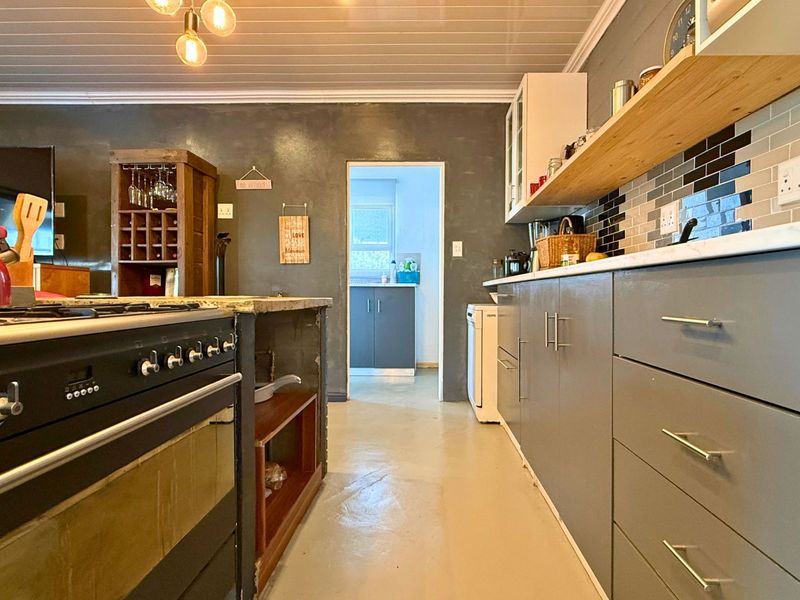 House For Sale in Franskraal - Photo 10